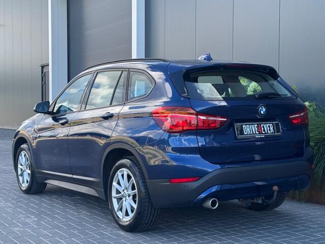 BMW X1 sDrive18i 12-2019 NAVI CLIMATE PDC TREKHAAK SPORTVELGEN