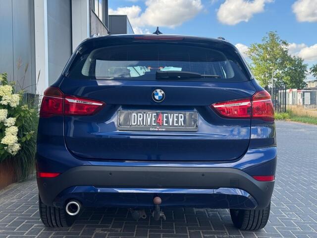 BMW X1 sDrive18i 12-2019 NAVI CLIMATE PDC TREKHAAK SPORTVELGEN