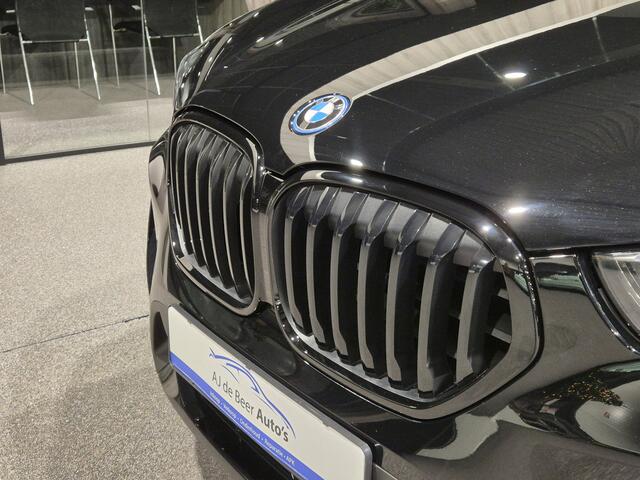 BMW X1 xDrive25e Executive Sportline | Black edition | Camera | Navigatie | Stoelverwarming