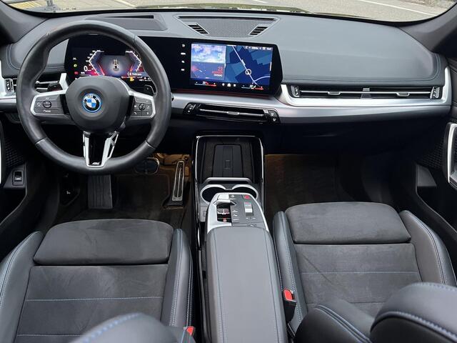 BMW X1 xDrive25e M-Sport Pano ACC Camera Head-Up 20"