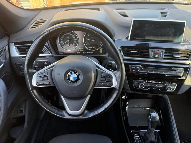 BMW X1 xDrive20i High Exe 190pk AWD, Sport-line | Camera | Navi+