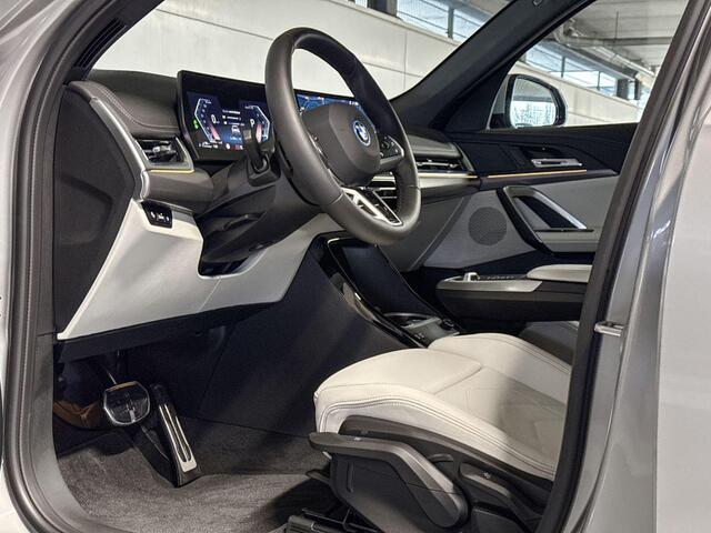 BMW X1 xDrive25e | M Sportpakket Pro | Premium Pack | Travel Pack | Trekhaak