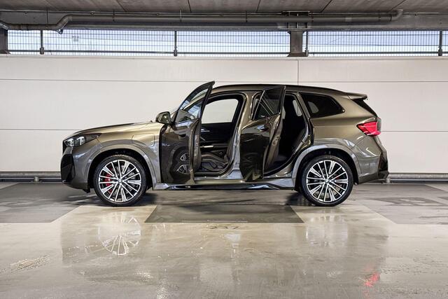 BMW X1 xDrive25e | M Sportpakket Pro | Innovation Pack | Travel Pack | Trekhaak