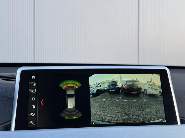 BMW X1 sDrive20i Orange Edition II Automaat Navigatie/Camera/Leer.