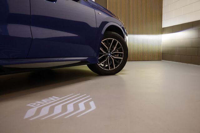 BMW X1 xDrive30e M-Sport Leder/360/Head-up/Keyless/HK/ACC/Elek. stoel+mem/Trekhaak wegkl.