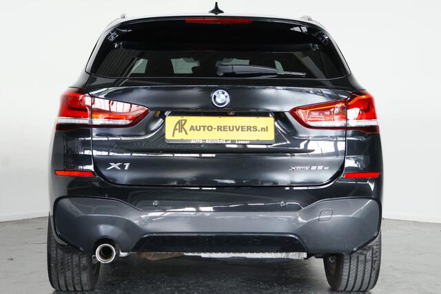 BMW X1 xDrive25e M-Sport / Opendak / LED / HUD / Navi / Cam