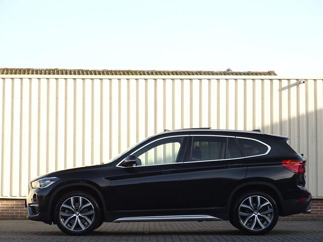 BMW X1 sDrive20i X-Line | FullOption! | Pano | Trekhk | Carplay | M-sportSt. | Stverw | Harman Kardon
