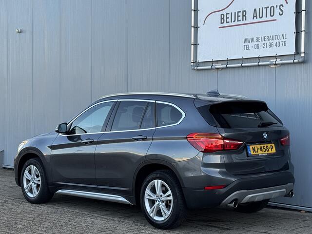 BMW X1 sDrive20i Centennial High Executive Automaat/Camera/Leer.