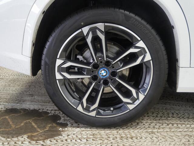 BMW X1 xDrive30e | M-Sport | Panorama | Harman/kardon | Trekhaak | Co Pilot | Stuur + stoelverw. | Elek. stoelverst. | 360 cam