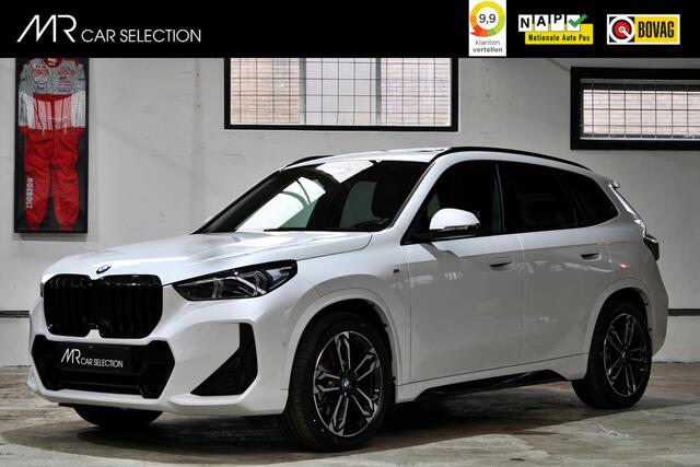 BMW X1 xDrive23i | M-Sport | Driving Assistant Pro | Panoramadak | Shadow Line | NL auto | BTW |