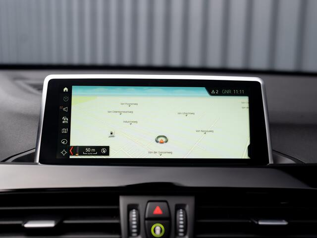 BMW X1 sDrive20i High Executive | Trekhaak afnb. | Panodak | Head Up | Camera | Elk. A-klep | Leder | Prijs Rijklaar!!