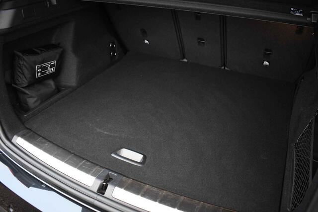 BMW X1 xDrive25e M-Sport Shadowline El-Klep 18inch Stoelverw