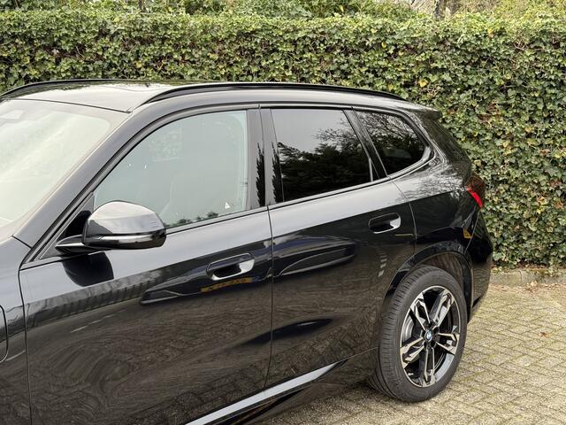 BMW X1 xDrive25e | M-Sport Pro | Panorama | Stuur + Stoelverw. | Camera | Comfort Access | Elek. Trekhaak