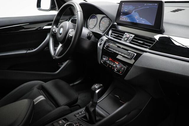 BMW X1 xDrive25e | SPIEGEL PACK | HEAD UP | LED | DAB | STOELVERWARMING