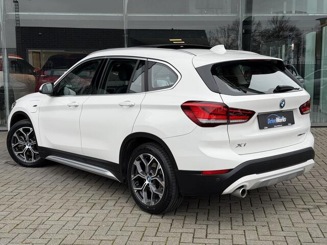 BMW X1 xDrive25e X-line | PANO | Camera | LED | Excecutive | Bestuurderassist-sys | ACC Snelh-/afstandsreg | Interesse in een bezichtiging of proefrit, bel of app met 06-24282842