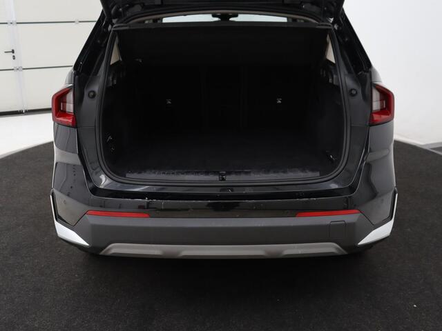 BMW X1 xDrive25e | Leder | Sportstoelen | Carplay | Adaptief LED | Keyless | Camera | Park Assist | Live Cockpit | Climate control | Navigatie | PHEV | Plug In | SOH 92%