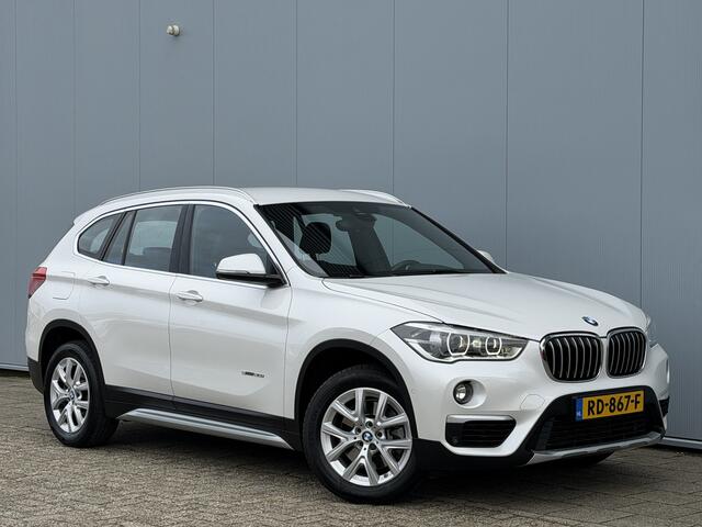 BMW X1 sDrive20i High Executive Automaat/Trekhaak/Leer/Navi.