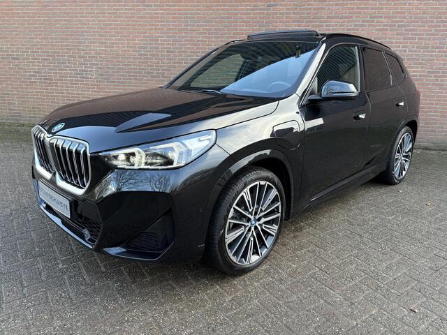 BMW X1 xDrive25e M-Sport Panorama/ Head Up /20"