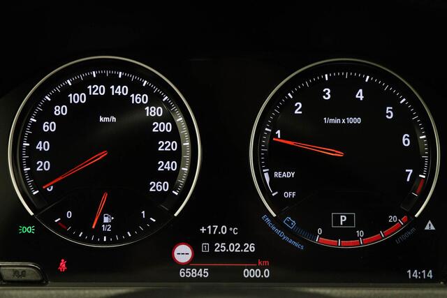 BMW X1 sDrive18i M-Sport High Executive | PANORAMADAK | DAB | CAMERA | 18"