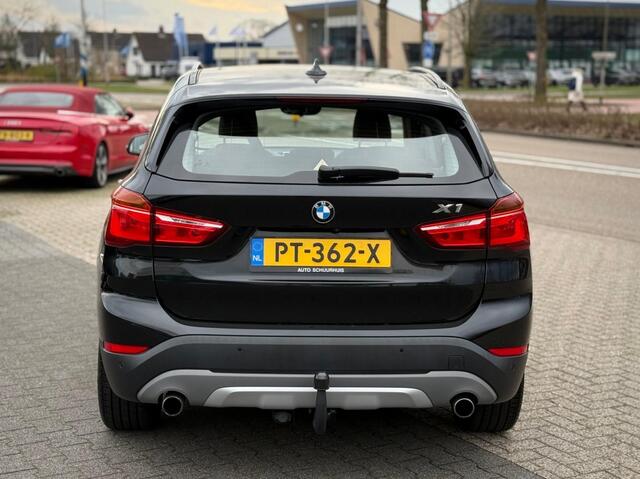 BMW X1 XDRIVE20I HIGH EXEC. PANO LEER TREKHAAK