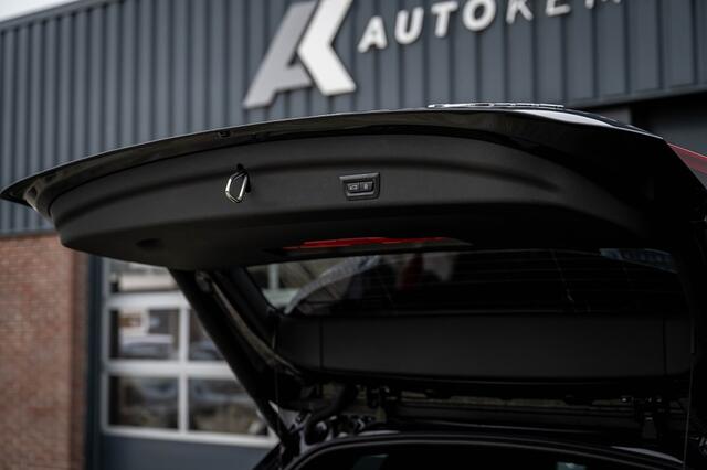 BMW X1 xDrive25e M Sport | Panorama | Shadow | Maxton | Driving Ass. Plus | Camera | Adapt. Led | Stoelverwarming | 20 Inch |