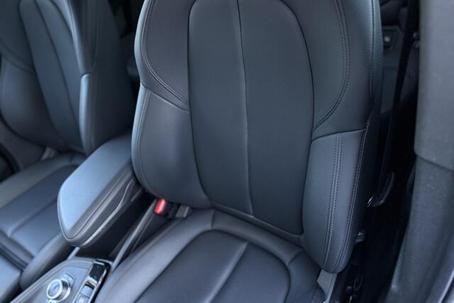 BMW X1 xDrive25e M-Sport | Sportleder | PDC A | LED | Stoelverwarming | DAB