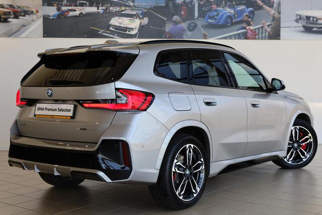 BMW X1 xDrive25e M Sport Pro | Driving Assitant Plus | Panoramadak | Trekhaak