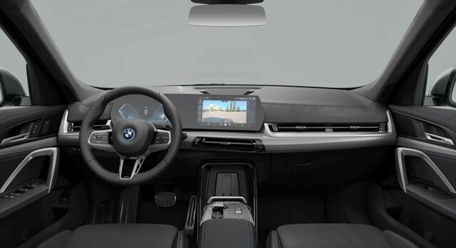 BMW X1 xDrive30e M-Sport | Panoramadak | Head Up | Comfort Access