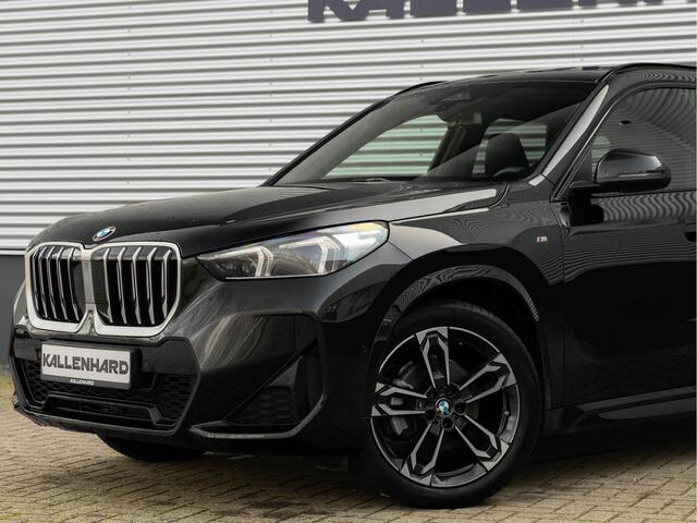 BMW X1 sDrive18i M-Sport - Pano - Trekhaak - Memoryzetel - Harman Kardon