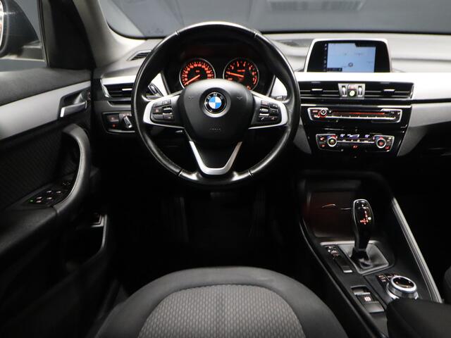 BMW X1 sDrive18i High Executive [NAVIGATIE, MEMORY SEATS, PDC ACHTER, LED, BLUETOOTH, CRUISE CONTROL, CLIMATE CONTROL, NIEUWSTAAT]