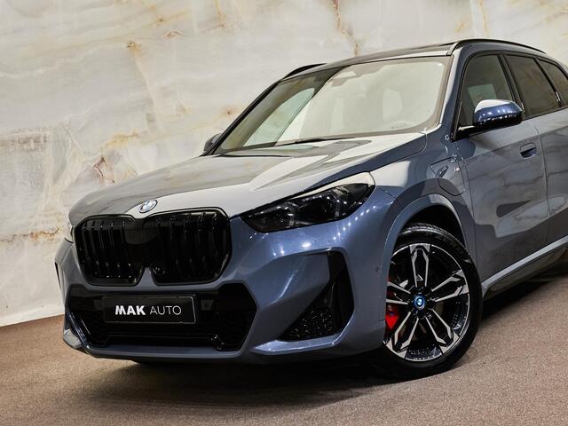 BMW X1 xDrive30e M Sport Pro, pano, tr.haak, H/K, massage, 19", keyless, privacy