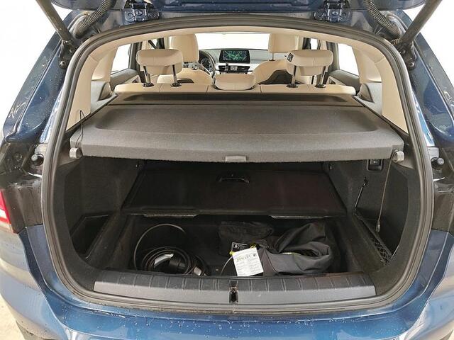 BMW X1 xDrive25e Executive 1e-Eig & Keurig-Onderh. BOVAG-Garantie. NL-Auto