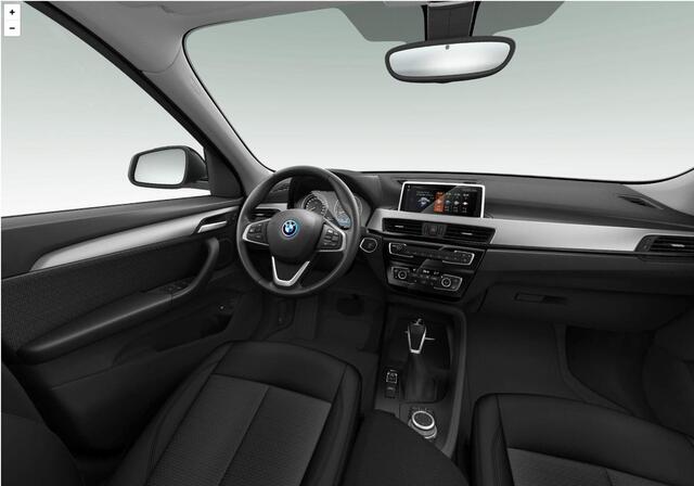 BMW X1 xDrive25e Executive LED, Trekhaak, DAB
