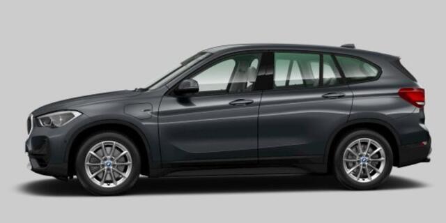 BMW X1 xDrive25e Executive Sportstoel, LED, Trekhaak, PDC V&A,