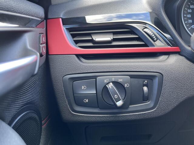 BMW X1 sDrive20i Executive | achteruitrijcamera | trekhaak