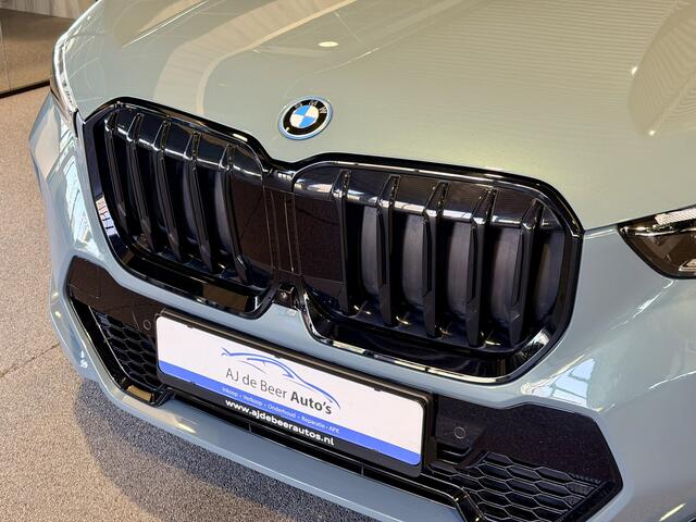 BMW X1 xDrive25e High Executive M-Sport | Panorama | 360 Camera | HUD | Carplay/Android