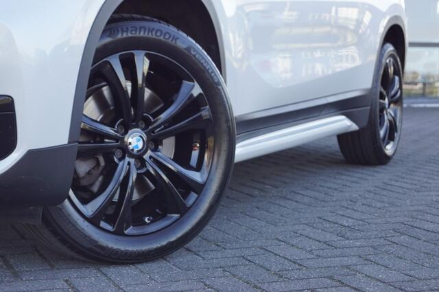 BMW X1 xDrive 20i High Executive Sport-line 192pk/ Trekhaak afnb./El. A-klep