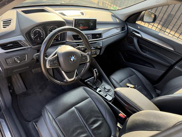 BMW X1 sDrive20i Orange Edition II Leer/Stlvrw/Navi/PDC