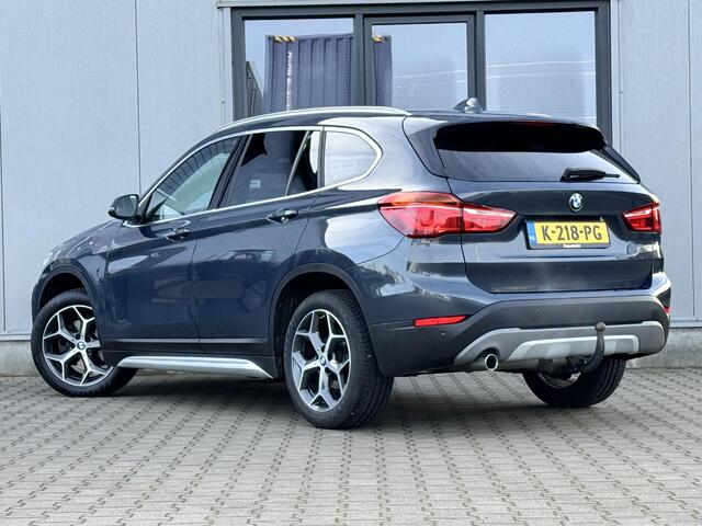 BMW X1 sDrive18i High Executive 140 pk | Trekhaak | 18 inch | X line | Led
