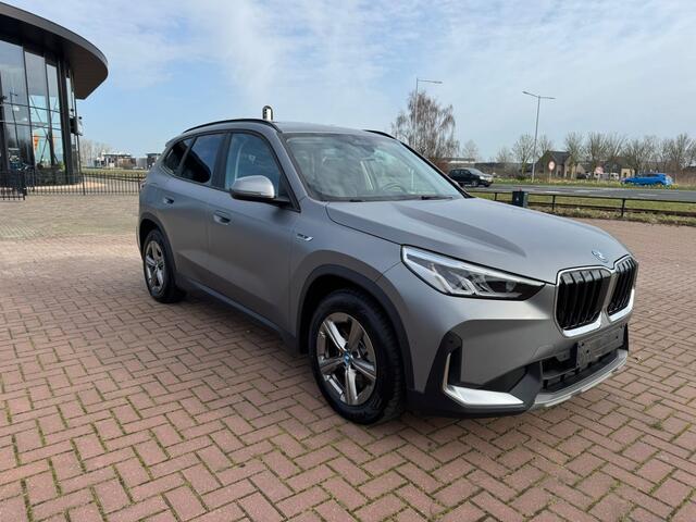 BMW X1 xDrive30e Pano Trekhaak Frozen Grey Harman Kardon