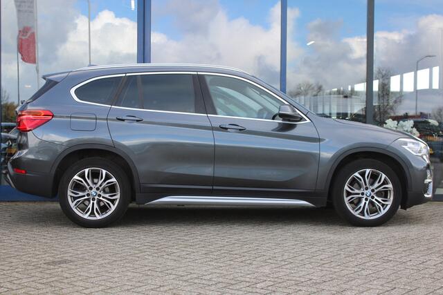 BMW X1 sDrive18i Automaat Executive X-Line Sportstoelen 18'' NAVI TREKHAAK