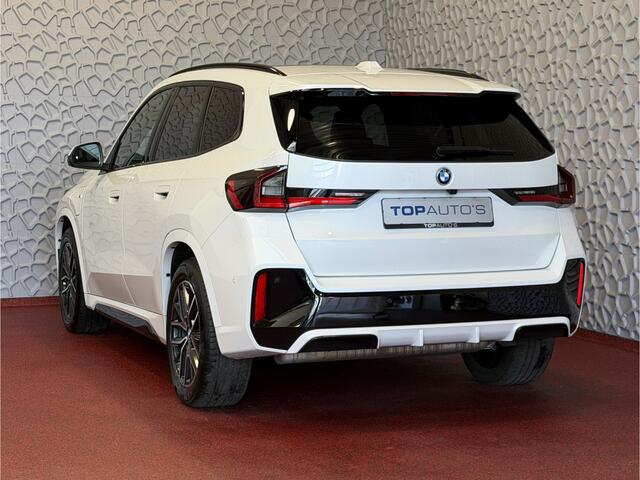 BMW X1 XDRIVE 25E M-SPORT LED PANO.SCHUIFDAK ELEK.KLEP NAVI STOELVERW M-SHADOW LINE ELEK.STOEL ZWARTE.HEMEL 2025 PHEV PLUG IN HYBRID AWD 4X4 4WD ? Top Auto's. Al 30 Jaar uw Bmw Specialist in , BMW M / M Sport / PHEV / HEV / Hybrid / Mhev / 25e / 30e / xDrive25e