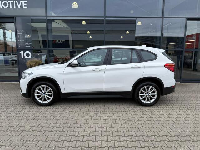 BMW X1 sDrive18i Centennial Executive *Trekhaak*