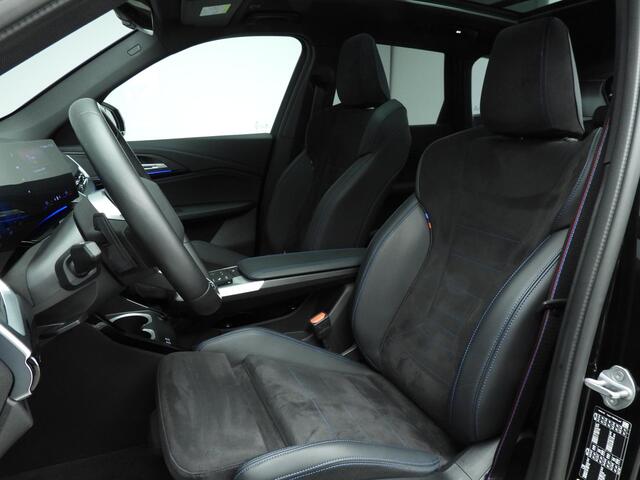 BMW X1 xDrive25e | M-Sportpakket | LED | Navigatie | Panoramadak | Stoelverwarming | Keyles go | DAB | Alu 20 inch