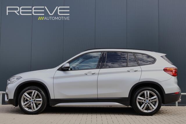BMW X1 xDrive20i High Executive Sportline Automaat | Trekhaak | Stoelverwarming | Camera | Elektr. Achterklep | 18 Inch