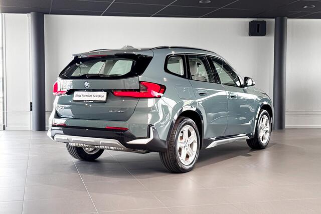 BMW X1 xDrive30e | X Line | Premium Pack | Achteruitrijcamera | Comfort Access | Trekhaak |