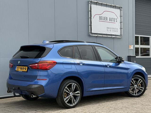 BMW X1 sDrive20i High Executive M-pakket/Maxton/Pano/Trekhaak.