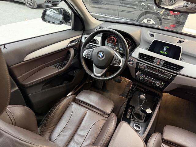 BMW X1 xDrive20i Sport, 192Pk, 2017, 1ste eigenaar, Dealer onderhouden, Volledig leder, Cruise control, Climate control, Parkeersensoren, LED koplampen,