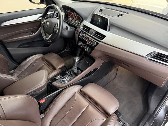 BMW X1 xDrive20i Sport, 192Pk, 2017, 1ste eigenaar, Dealer onderhouden, Volledig leder, Cruise control, Climate control, Parkeersensoren, LED koplampen,