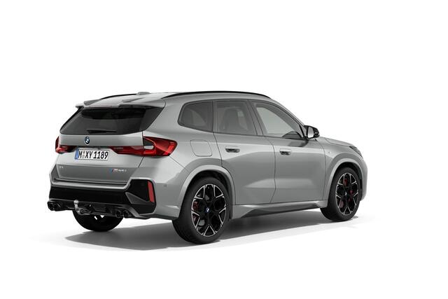 BMW X1 M35i Harman-Kardon / Head-Up / Glazen Schuifdak / Driving Assistant Professional / Parking Assistant Plus / M Adaptief onderstel / Stuurwielrand verwarmd / Trekhaak Zwenkbaar / 20 Inch